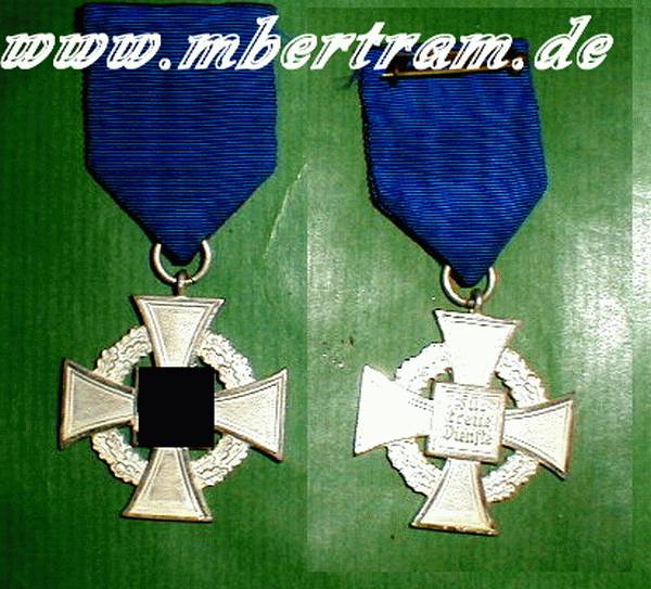 TREUEDIENST- EHRENZEICHEN, 25 J. IN SILBER, 2.STUFE