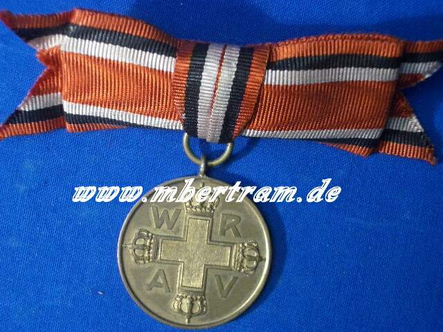 Medaille für Verdienste um das Rothe Kreuz, 3. Kl. , Schleife