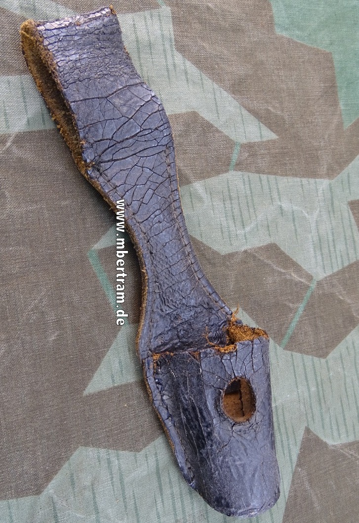 Koppelschuh für Deutsches Wehrmachts Ausgeh Seitengewehr Modell KS 98