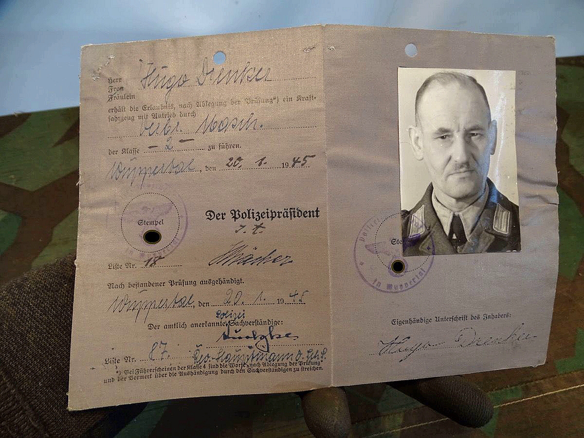 Führerschein Hugo Dienker, Luftschutz Polizei, Kl. 2, Jan. 1945