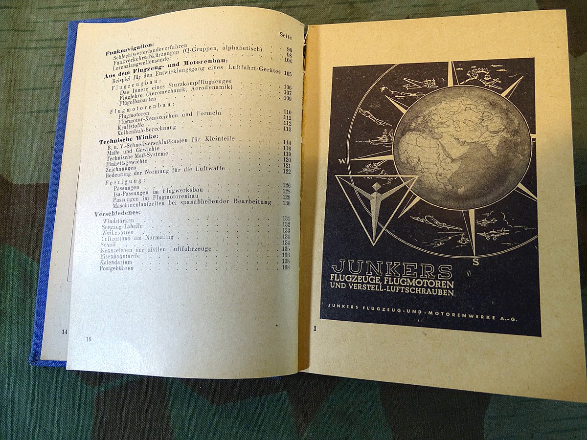 Luftwaffen Taschenkalender 1943, Uniformtafeln, Werbung Luftrüstung, Flugzeugfotos. Luftwaffen Taschenkalender 1943, Uniformtafeln, Werbung Luftrüstung, Flugzeugfotos.