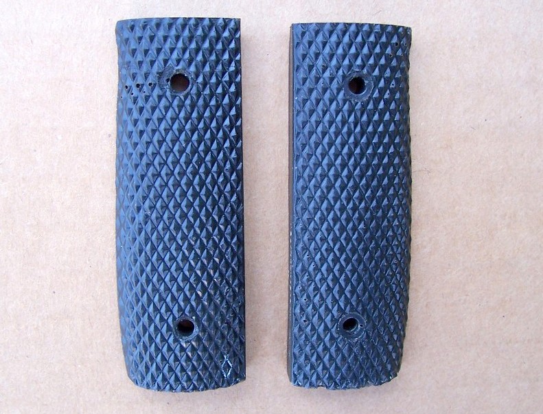 Griffschalen / Grippanels Wehrmacht Dress Bajonett