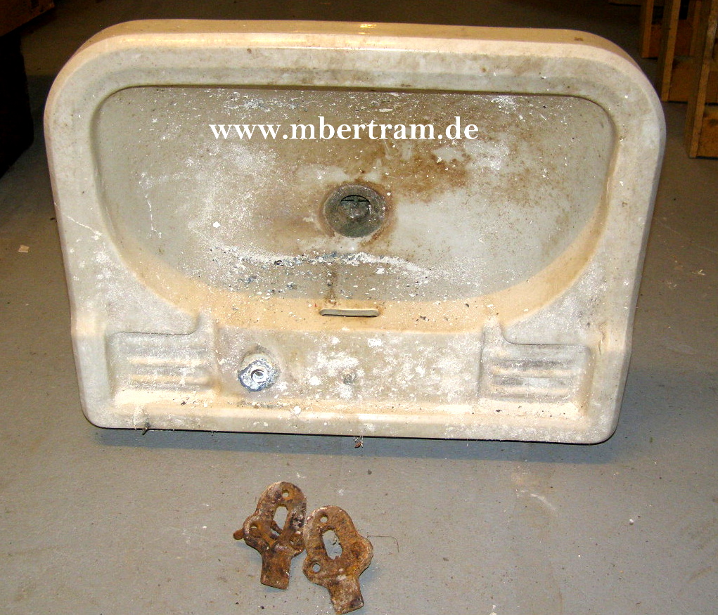 Kleines Bunker Handwaschbecken von 1942. ca. 53x40cm