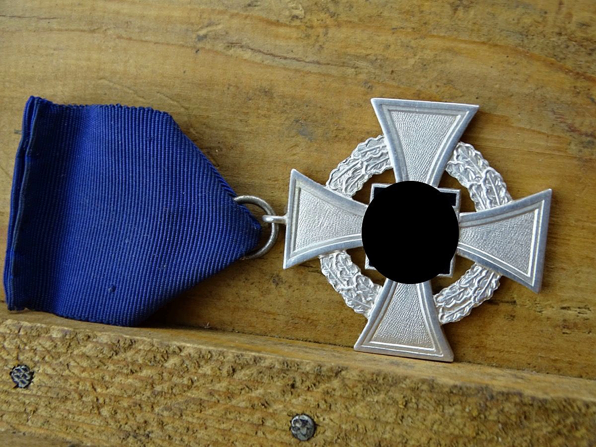 Treudienst Ehrenzeichen in Silber für 25 Jahre mit Verleihungs Schachtel