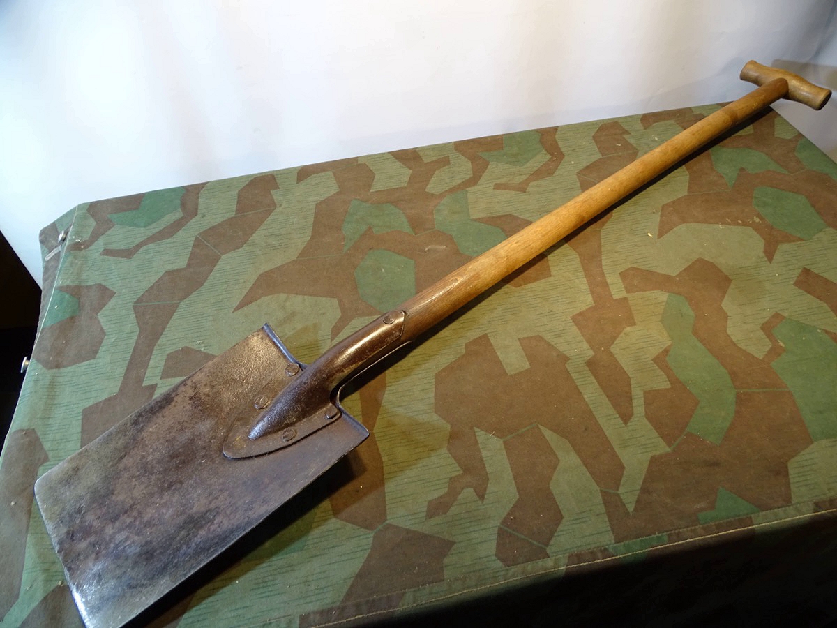 Großer Feldspaten, Wehrmacht, Reichsarbeitsdienst , etc. genietet