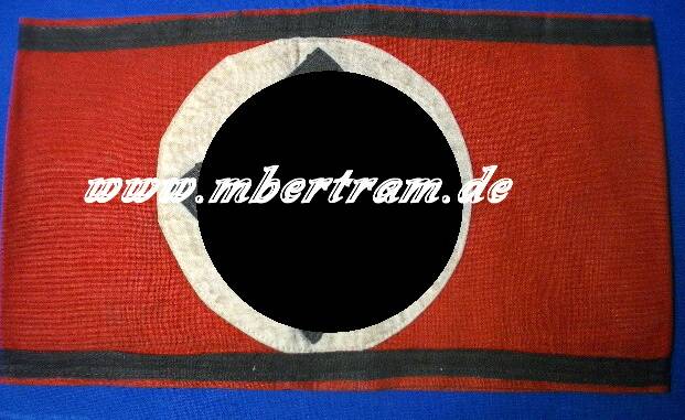 Armbinde der Allgemeinen SS mit aufgenähten Emblem