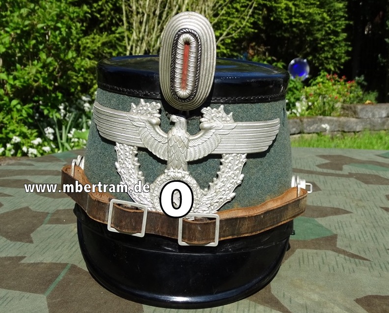 Tschako der Schutzpolizei, Mannschaften.   Hst.:"Maury & Co Offenbach " Gr. 60