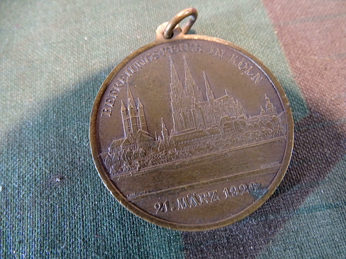 Tragbare Medaille:  Befreiungsfeier in Köln 21. März 1926, Paul v. Beneckendorff u. Hindenburg