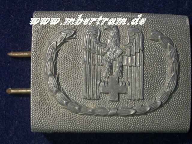 DEUTSCHES ROTES KREUZ KOPPELSCHLOSS, ZINK, ENTNATZT