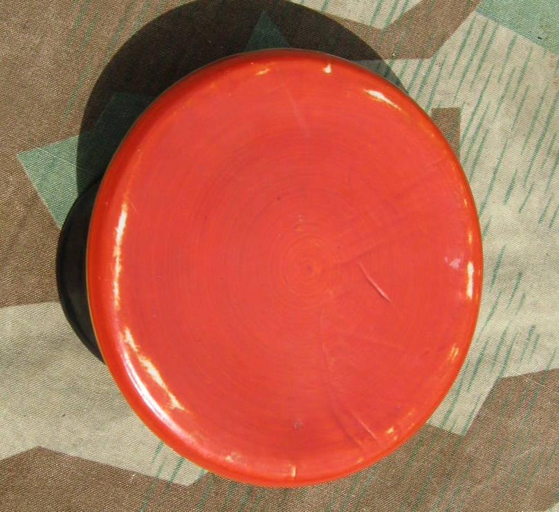 Porzellan Offiziersmütze Leib Garde Husaren Regiment.