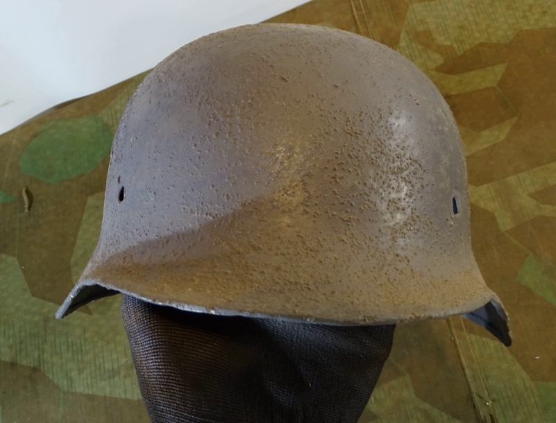 Wehrmachts Stahlhelm Glocke M 35 mit LW Adler 1. Modell. Restauriert