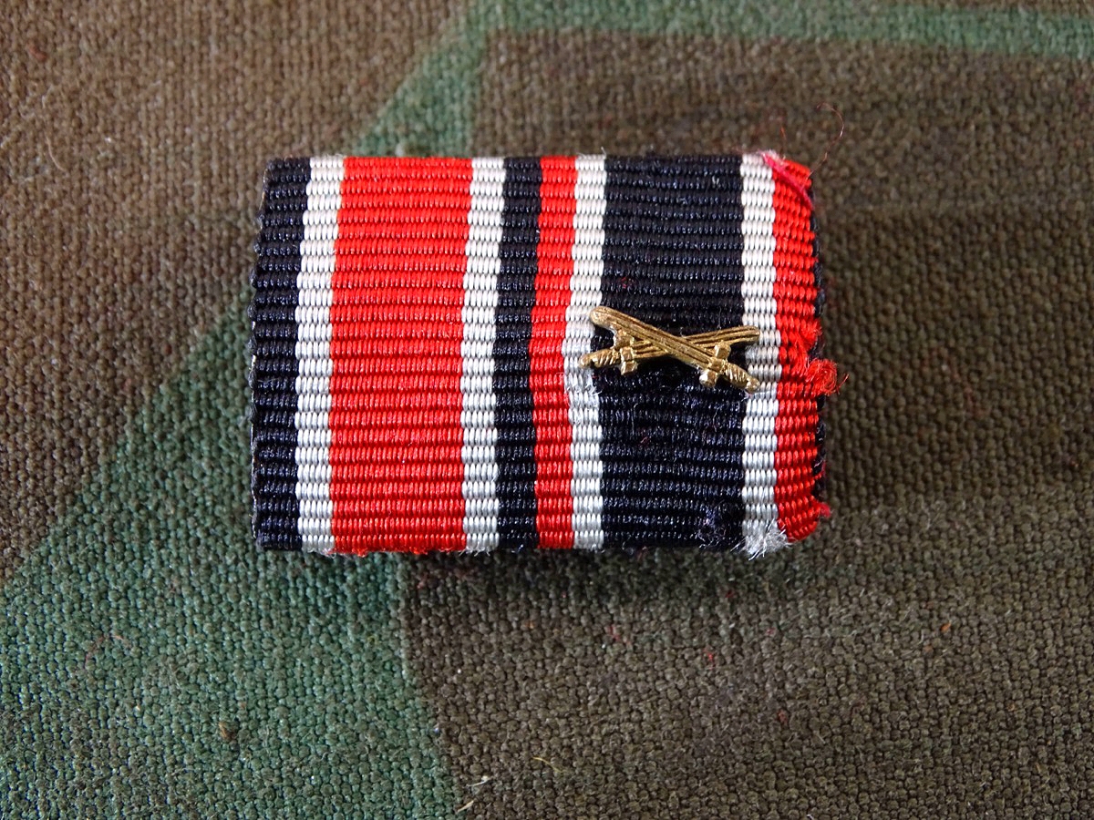 2er Bandspange für das Eiserne Kreuz 1939 2. Klasse u.Kriegsverdienstkreuz 2 Klasse mit Schwertern