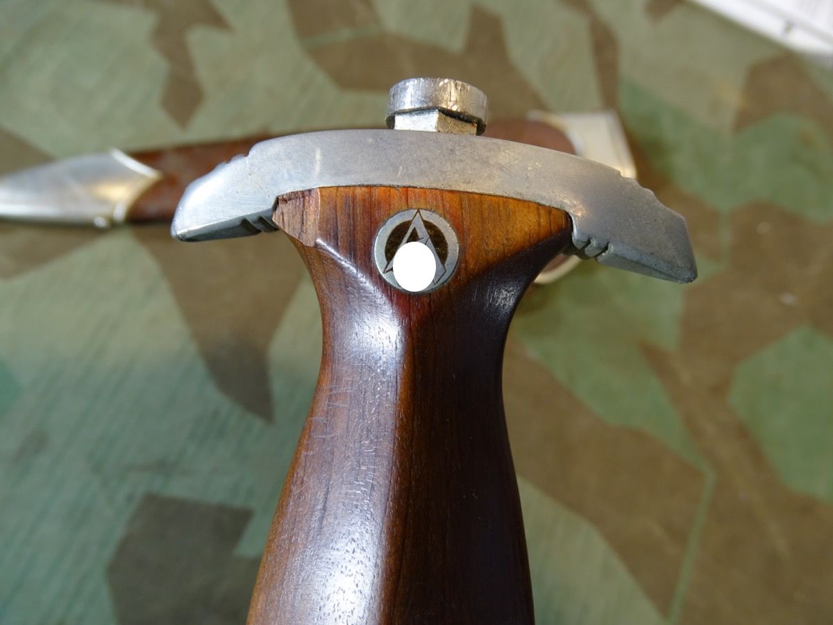 SA Dienstdolch M 33, Hersteller RZM M 7 / 66 1940, Eickhorn mit Gehänge