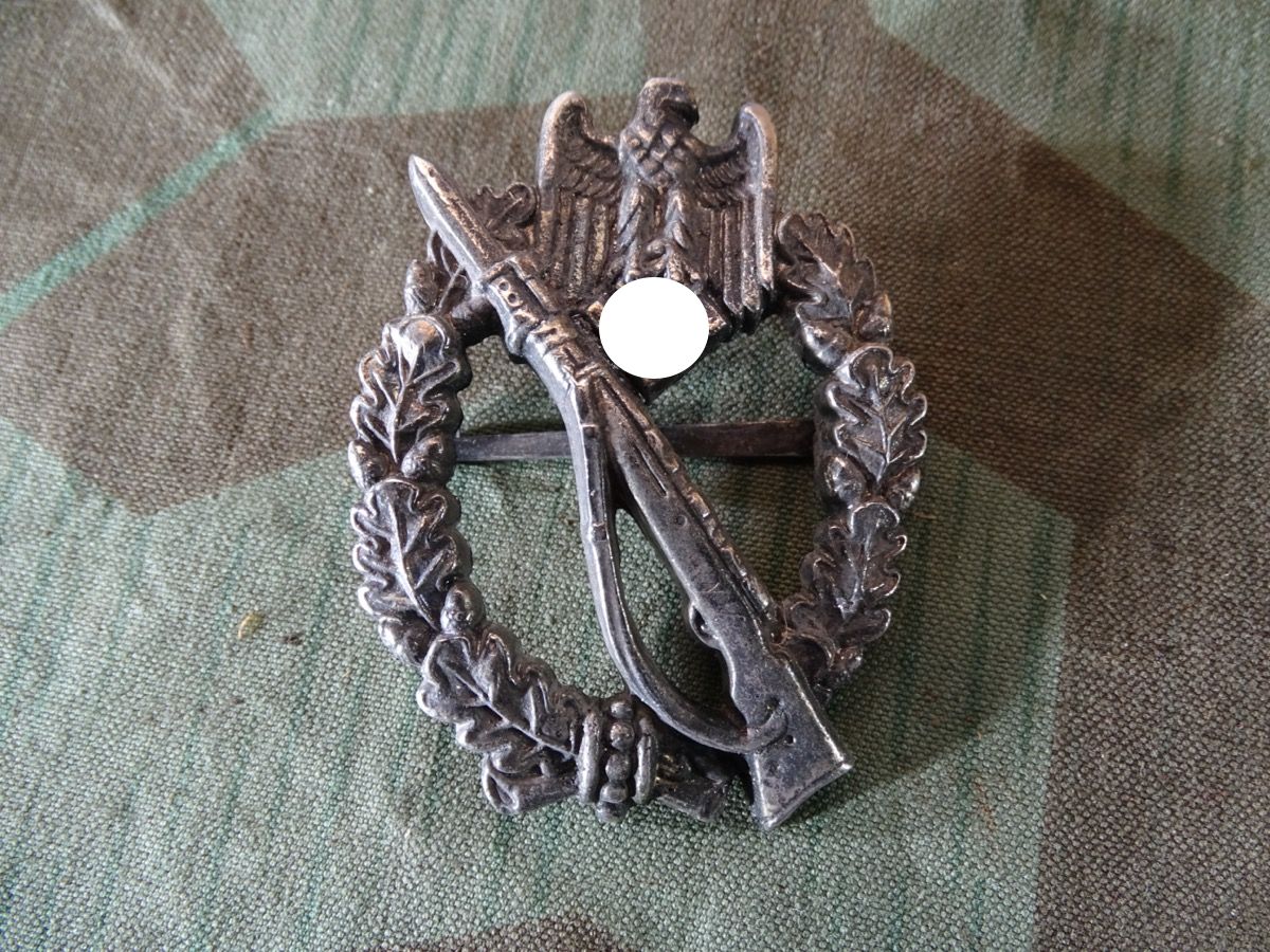 Replik, Infanterie Sturmabzeichen in Silber , Herstellermarke f.o.