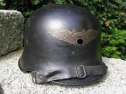 Luftschutzhelm, seltene Variante Österreichische Helmform