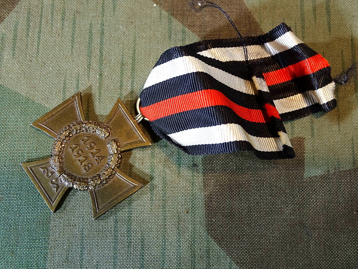 Ehrenkreuz für Kriegsteilnehmer 1914/ 1918  Hersteller GWL, Gebr. Wegerhoff Lüdenscheid