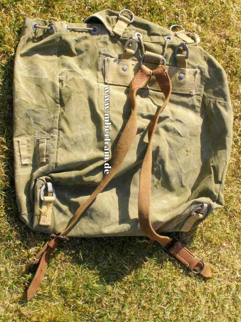 13582-2 Afrikakorps Rucksack, Webberiemung für Y-Riemen, 1941