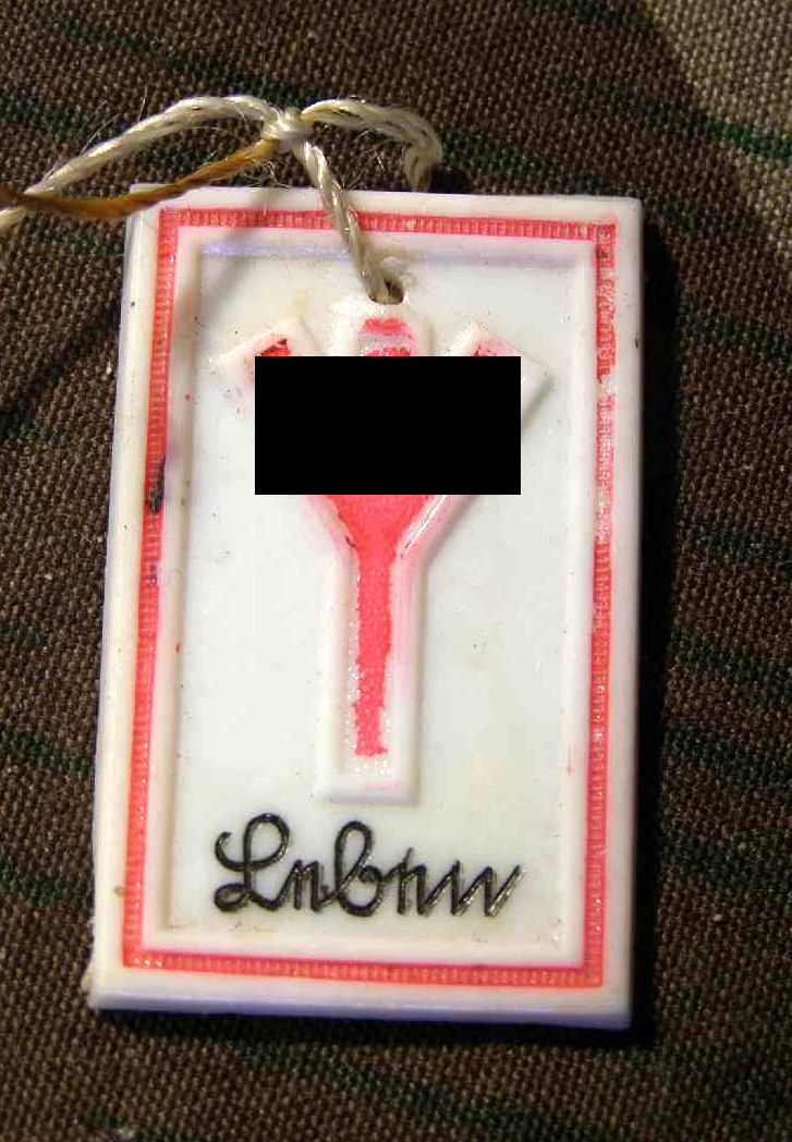 "Y-Rune", DHJ Sammlung Juni 1940, Kunststoff, Bändchen