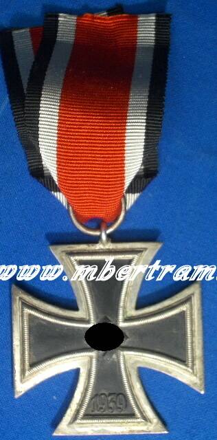Eisernes Kreuz 2.Kl. 1939 m. Band . "100- Wächtler"