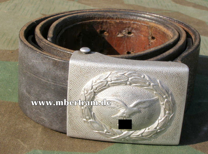 LUFTWAFFE KOPPELSCHLOSS ALU 2. MODELL , MIT RIEMEN