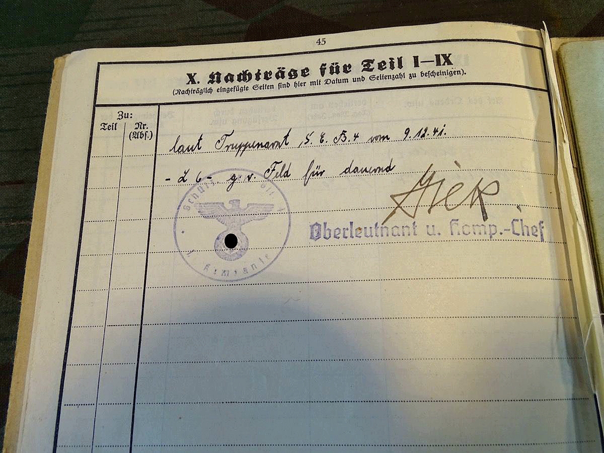 Wehrstammbuch Gefr. Heinz T. Panzer. Gren E. Btl. 4 Wehrstammbuch Gefr. Heinz T. Panzer. Gren E. Btl. 4