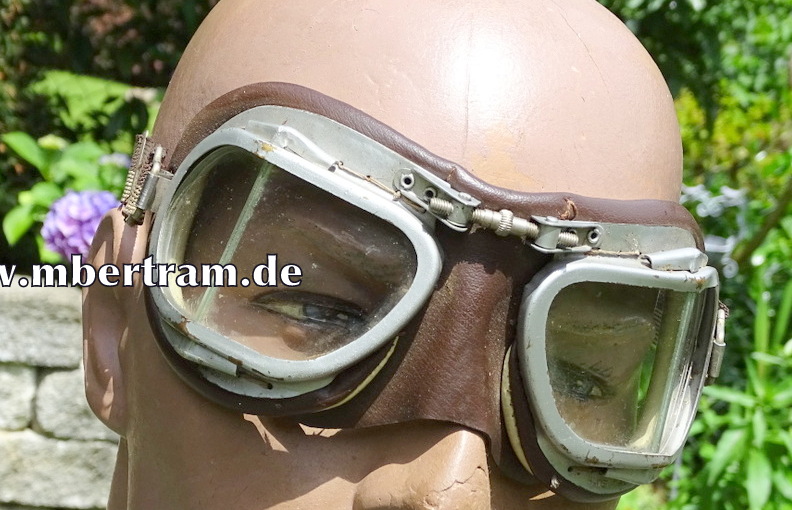 Fliegerbrille / Kradbrille. Nostalgie Look. Nutzbares Stück.