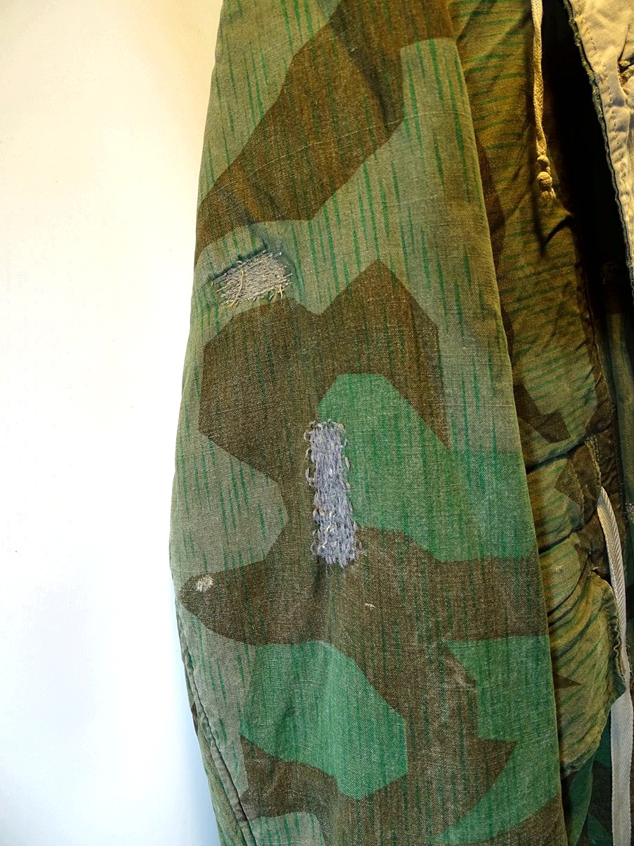 20950-2 Wehrmacht wendbare Wintertarnjacke, Splittertarn auf weiß, getragenes, ungereinigtes Stück