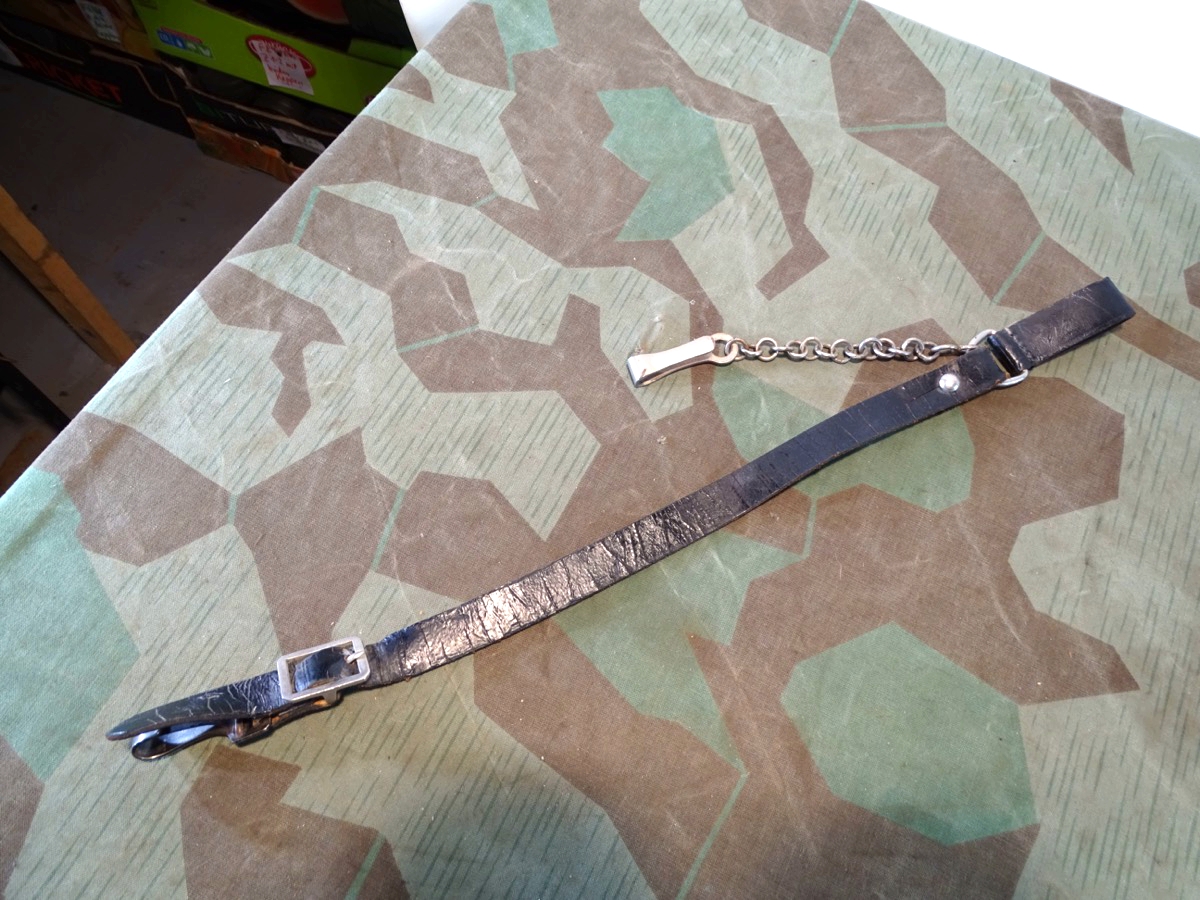 Deutsches Säbel Gehänge.  So getragen im 1. und 2. Weltkrieg und bei Reichswehr