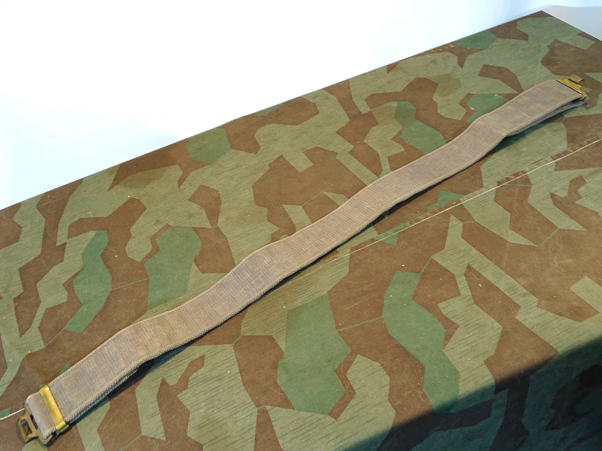 British Army 37 Pattern Belt , Britischer Webkoppelriemen P 37 ohne Datum, L ca. 0,8m 