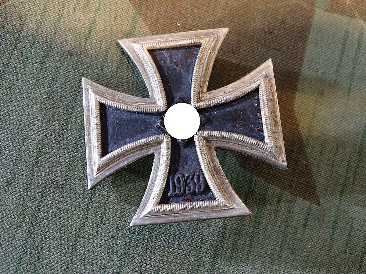 Eisernes Kreuz 1. Klasse 1939, L/13 Paul Meybauer, Berlin