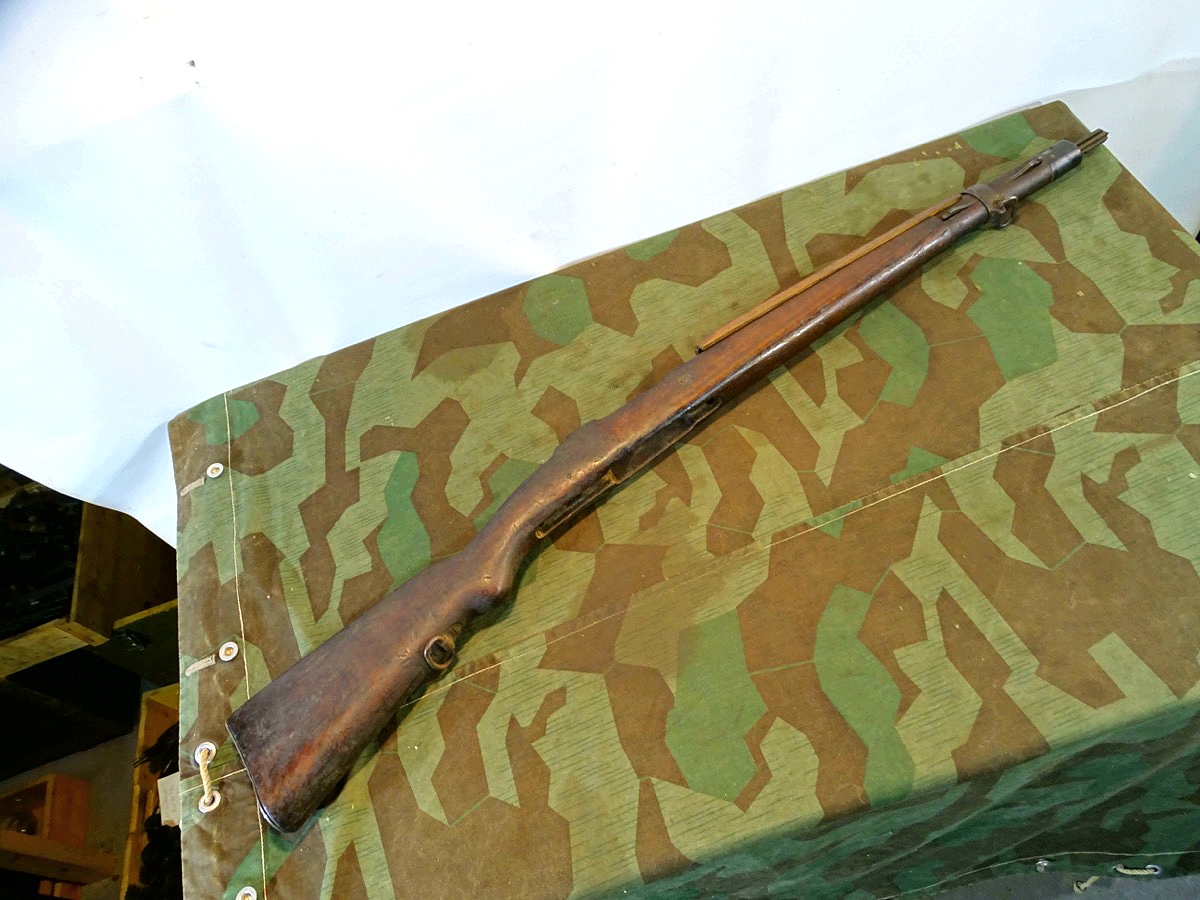 Schäftung mit Beschlägen für Mauser Karabiner