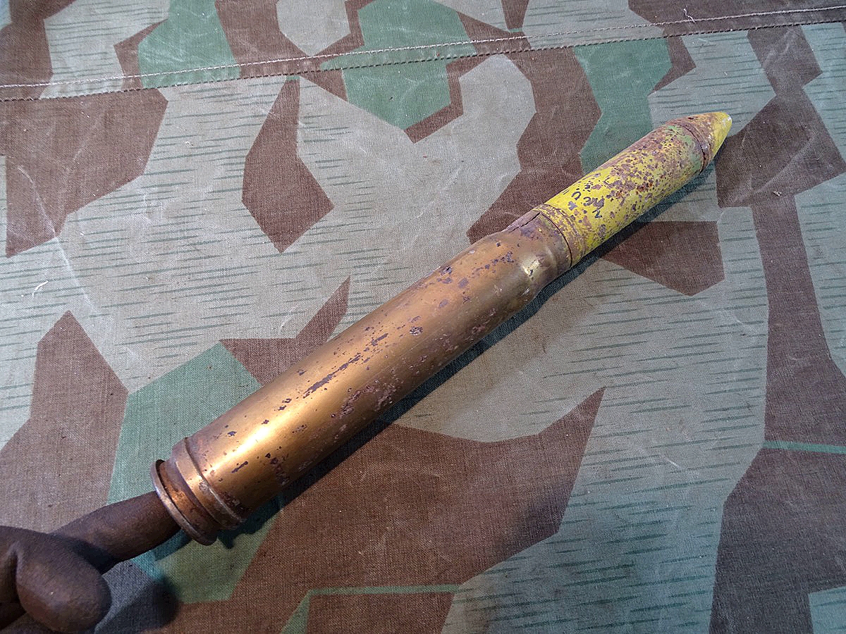 Deko-Patrone MK 103, 30 mm Bordkanone FW 190, ME 262, viel Originallack Deko-Patrone MK 103, 30 mm Bordkanone FW 190, ME 262, viel Originallack