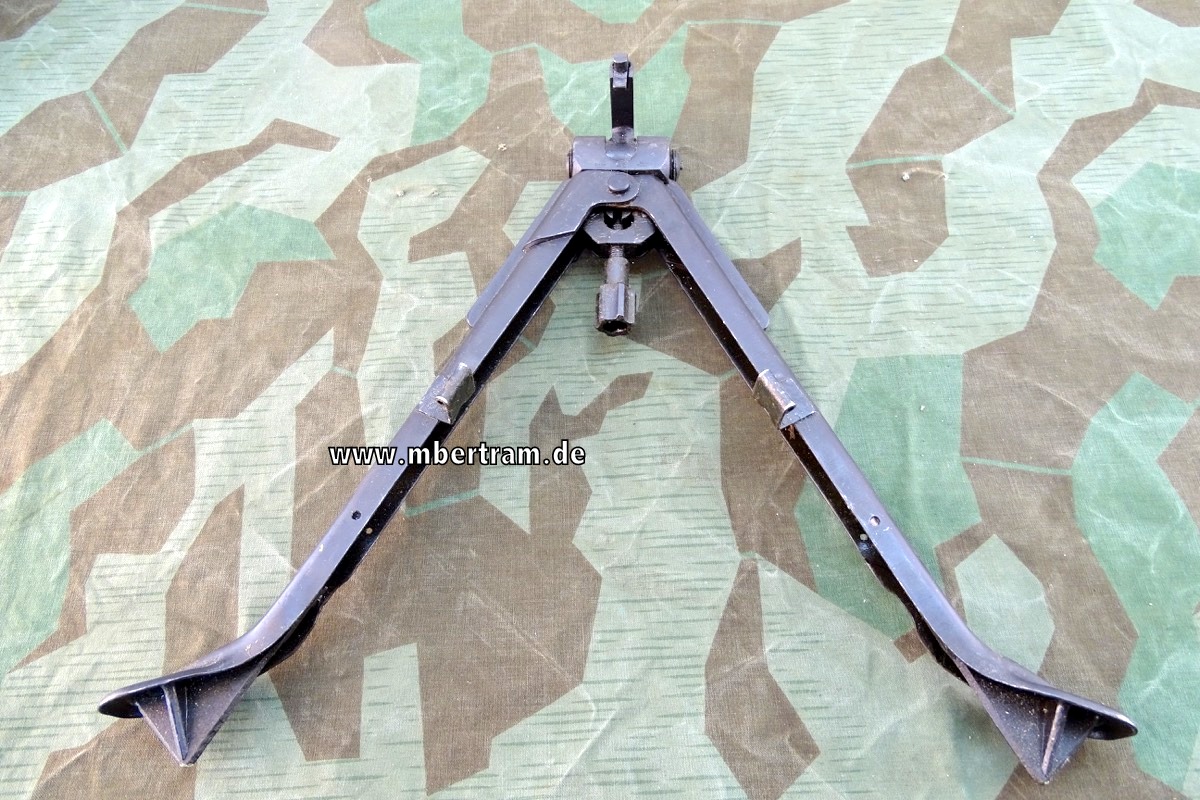 Wehrmachts MG 42 Zweibein, gebrauchtes Original. Herstellercode "Kur 43"
