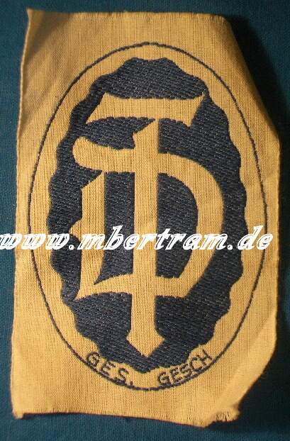 Deutscher Turnerbund Sporthemdemblem, gewebt, 8,2x5,6cm