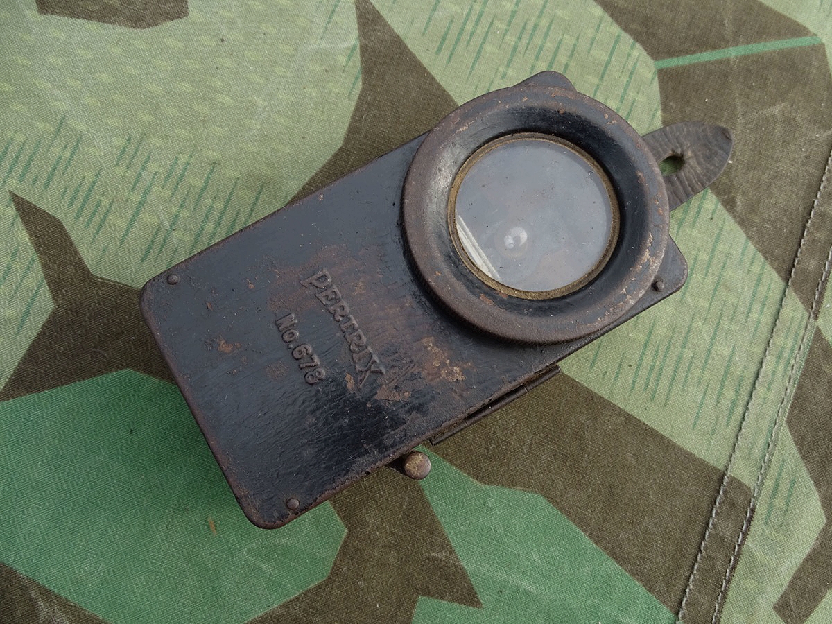 3. Reich Dienst Taschenlampe, Pertrix No 678 schöne schwarze Originallackierung. 