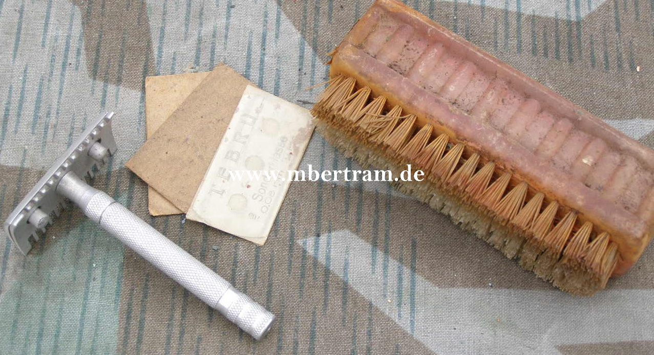 Nagelbürste und Rasierapperat aus Wehrmachtsnachlass