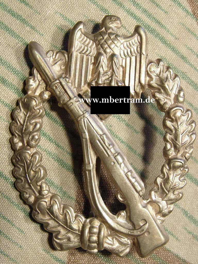 Infanterie Sturmabzeichen in Silber. Hohlprägung. Z. 1