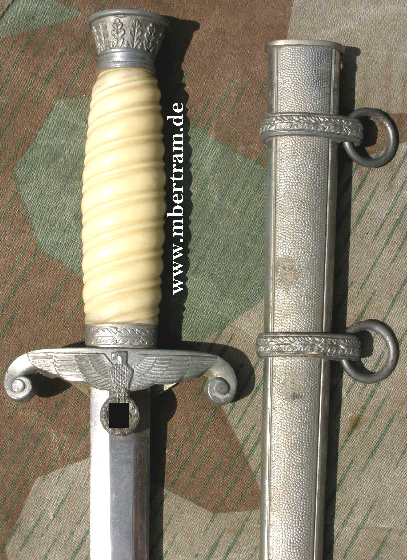 HEERES OFFIZIERSDOLCH WEHRMACHT WEISSER GRIFF