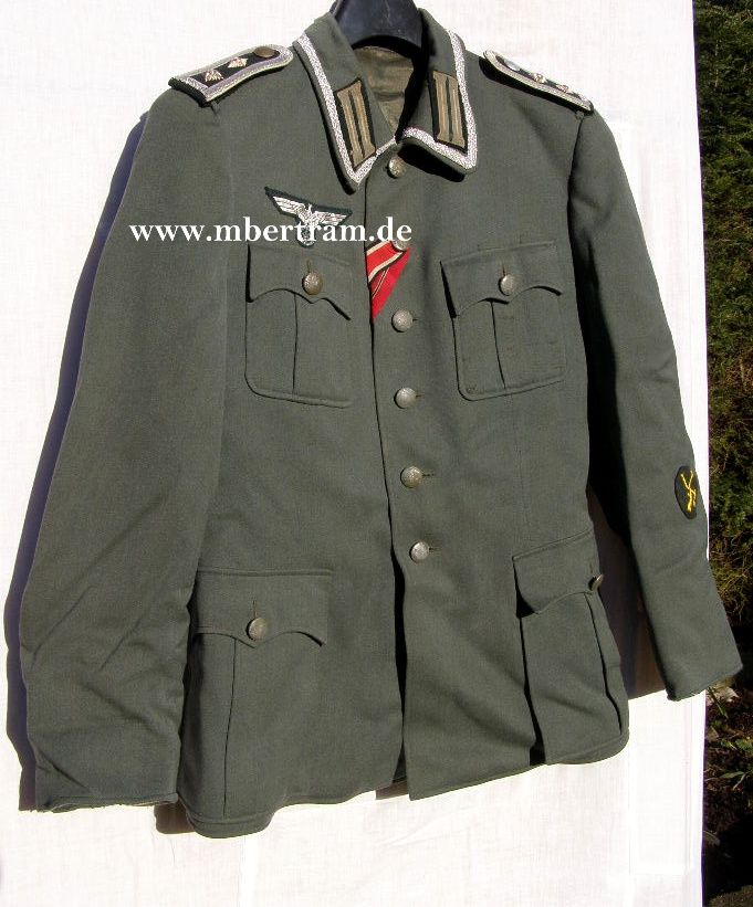 Feldbluse Oberfeldwebel Infanterie, Waffenfeldwebel