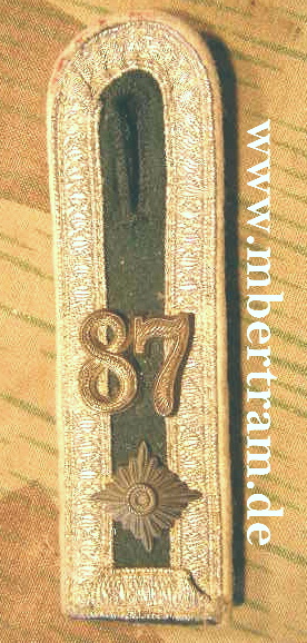 Schulterklappe Feldwebel Infanterie Regt. 87, Schlaufe