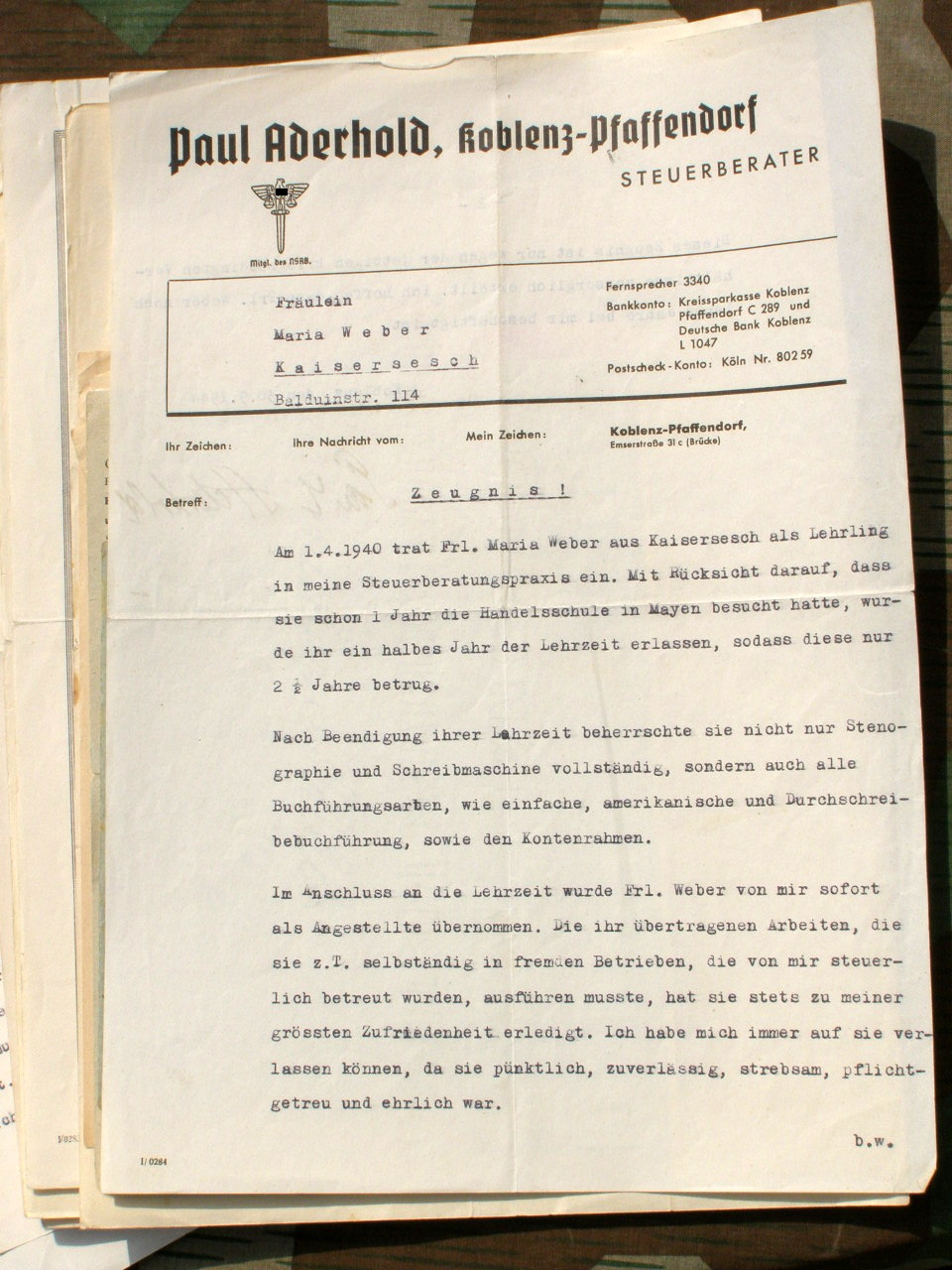 11382-5 Gehilfenbrief Wirtschafts-Treuhänderbüros 1943, Papiere....