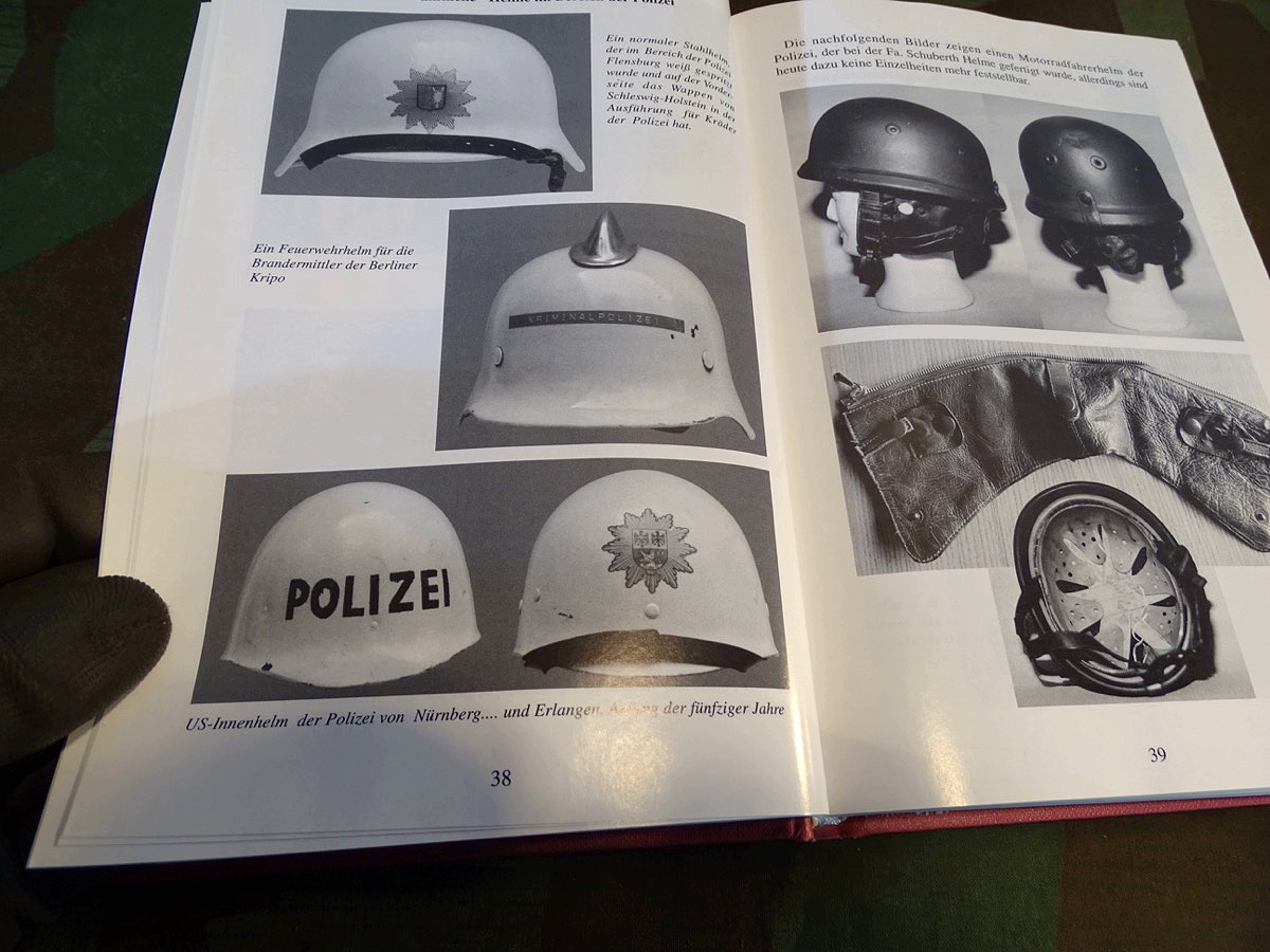 Ludwig Baer: Vom Stahlhelm zum Gefechtshelm, Band 1 und 2 Ludwig Baer: Vom Stahlhelm zum Gefechtshelm, Band 1 und 2