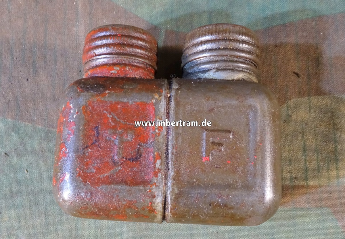 Zweigeteilte Waffen Ölkanne Sowjetisch 2. Weltkrieg