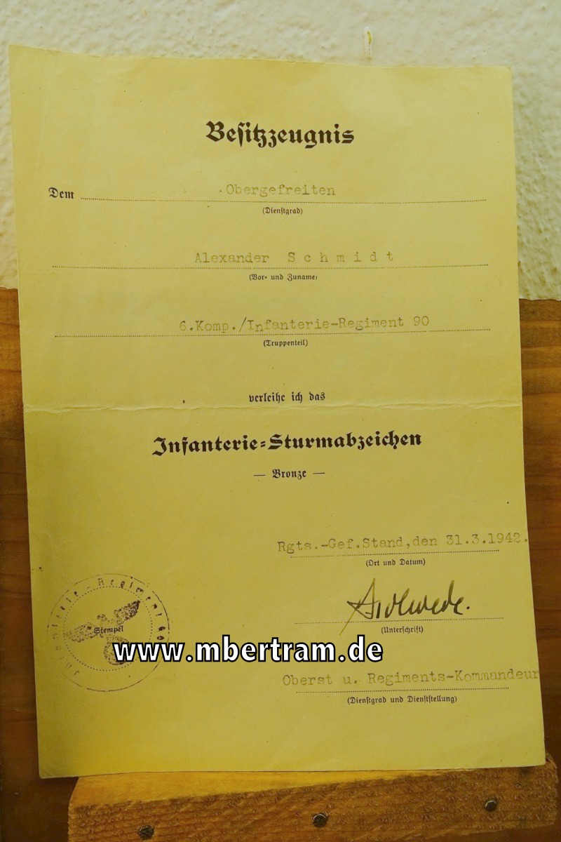 Besitzzeugnis für das Infanterie Sturmabzeichern bronze für einen Obergefreiten