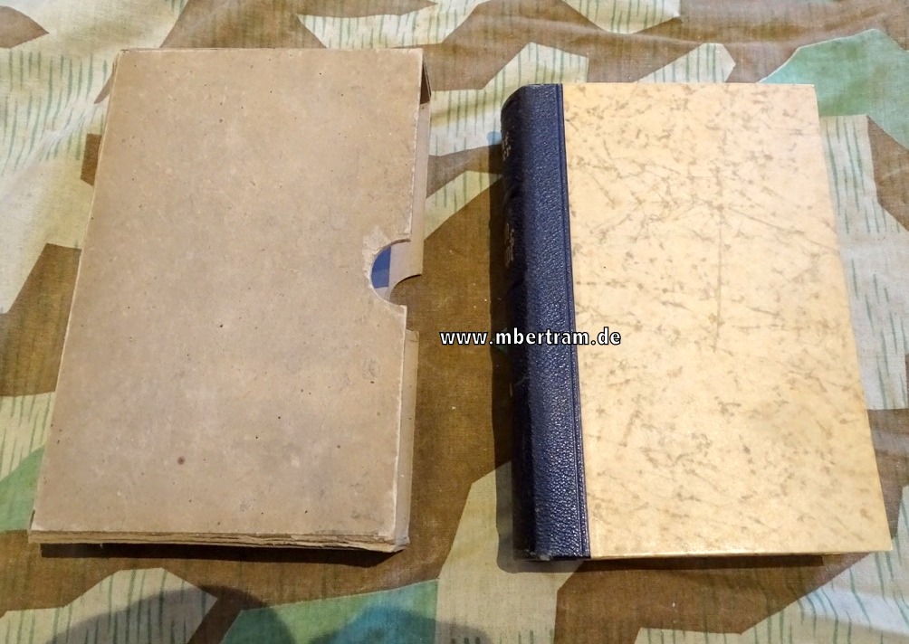 Mein Kampf, Adolf Hitler, schöne, komplette Ausgabe mit Lederrücken und Schuber, 1939