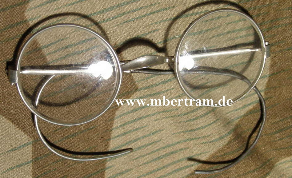 Dienstbrille. Typische runde Nickelbrille, 30er 40er Jahre