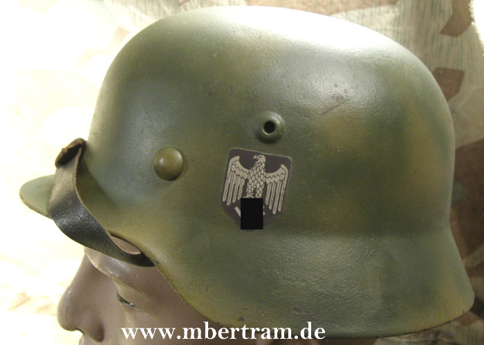 Wehrmacht Heer Stahlhelm, Tarnfarben, Originalglocke M 40