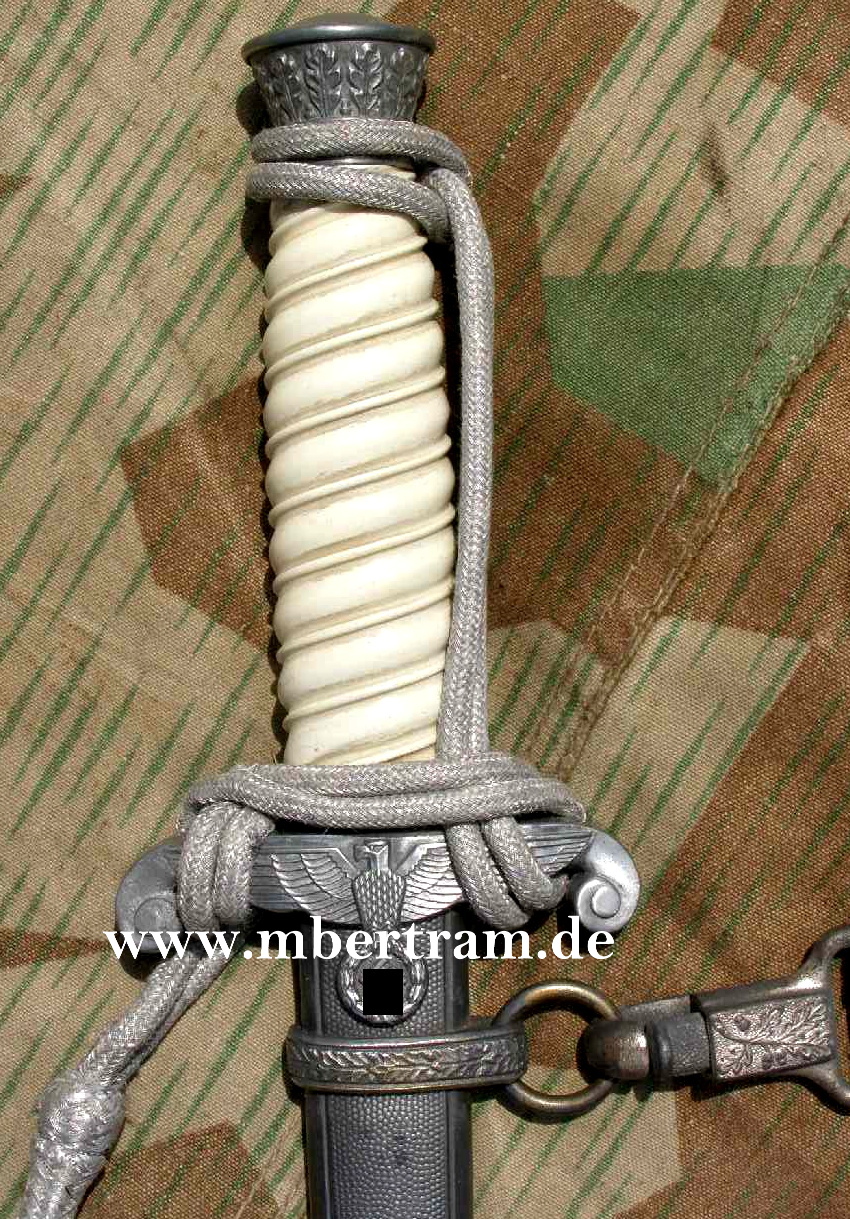 Heeres Offiziersdolch Wehrmacht mit Gehänge und Portepee