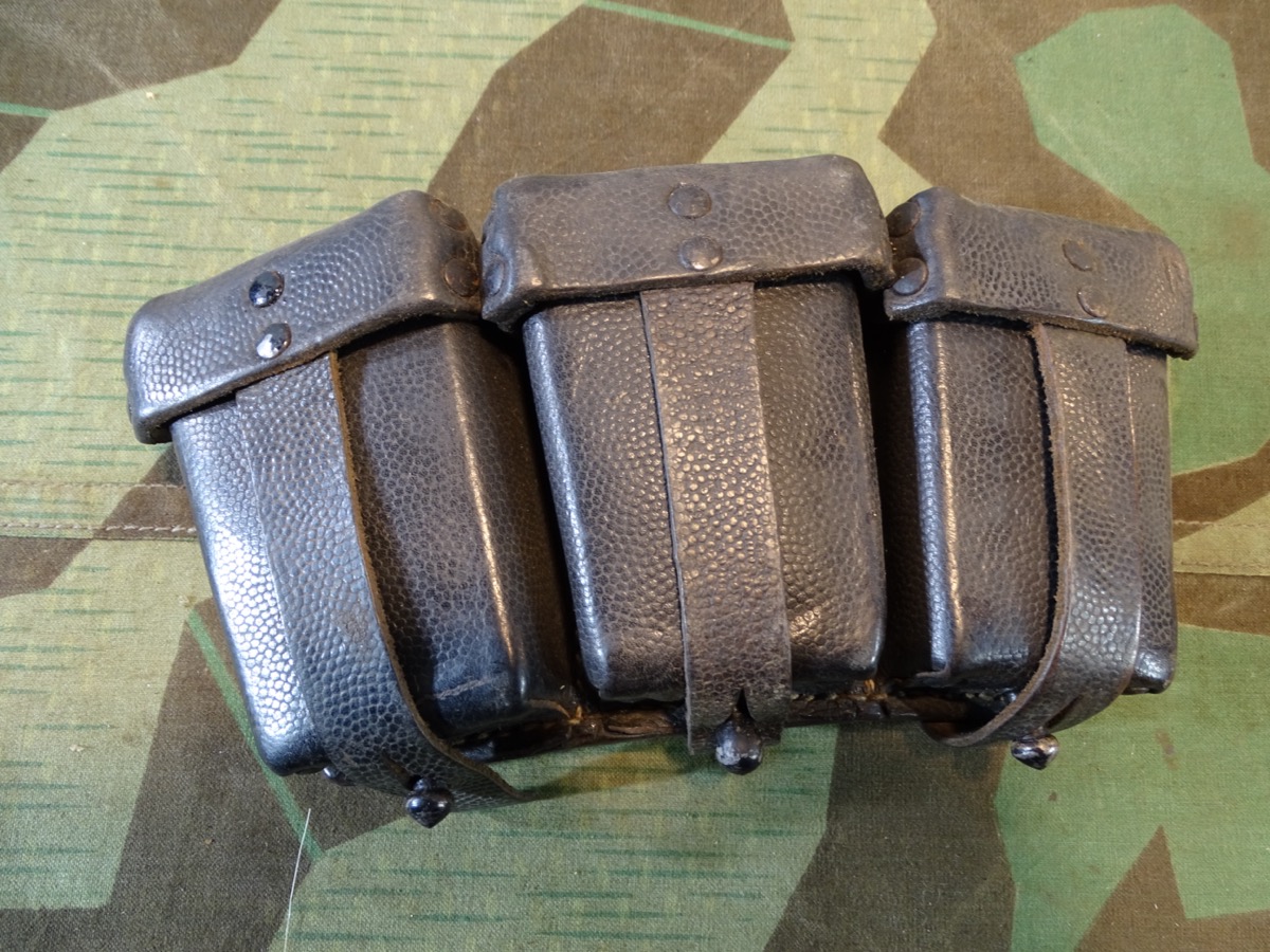 3er Patronentasche für 8x57 K 98 Patronen " RB Nummer 0/0633/0013", schöner Zustand