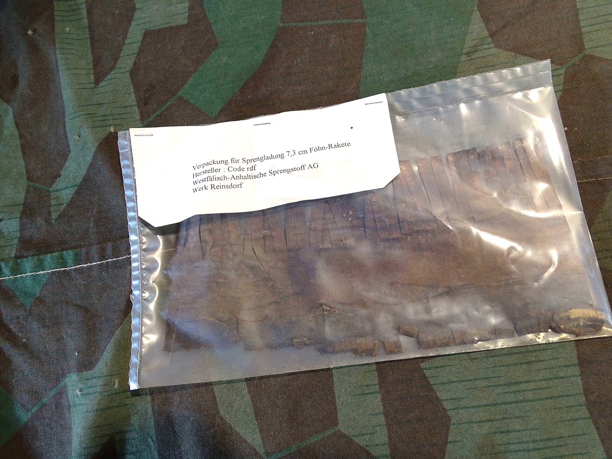 Papierverpackung für Sprengladung der 7,3 cm Fön Rakete, code rdf